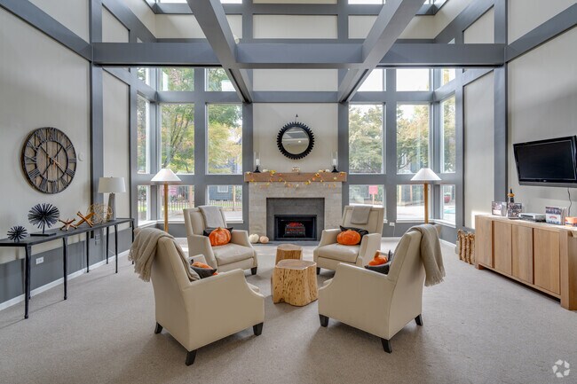 Interior Photo - WESTBURY APARTMENTS