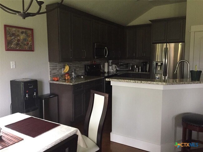 Photo - 2046 Mulberry Cir