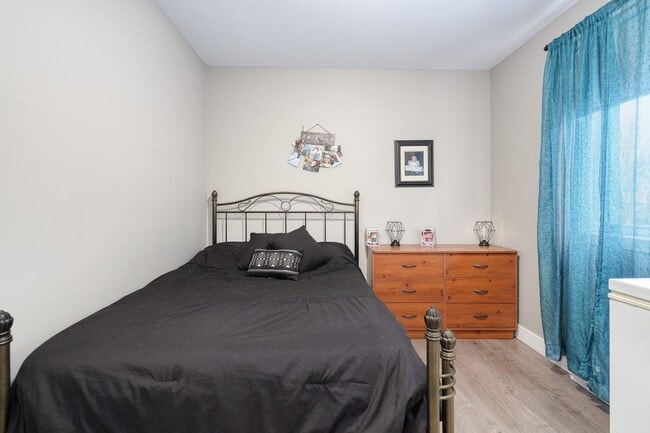 1424 Bliss Ave