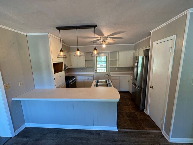 Photo - 2 Bed, 1 Bath House in Dresden!