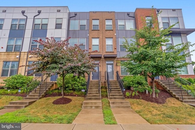 Photo - 5142 Randolph Rd Townhome