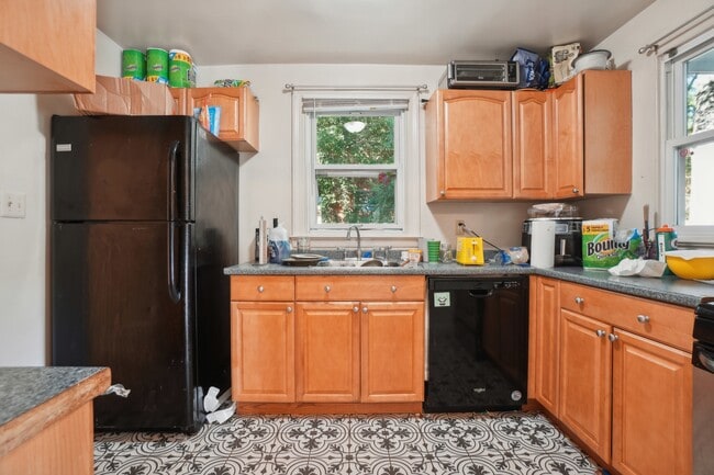 Photo - 4618 Harvard Rd