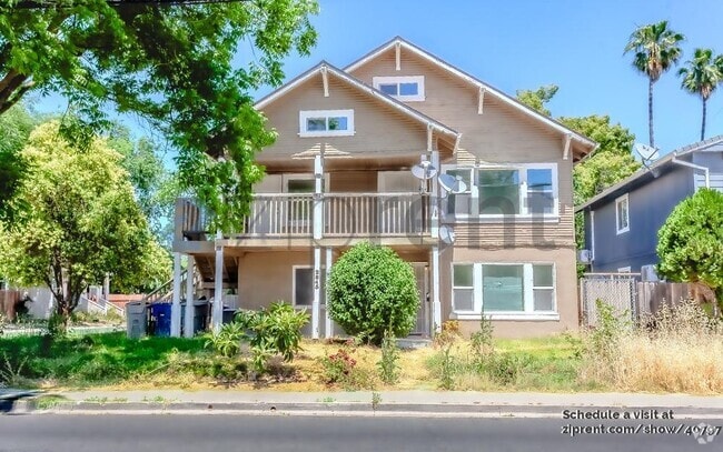 Building Photo - 2845 2nd Ave Rental