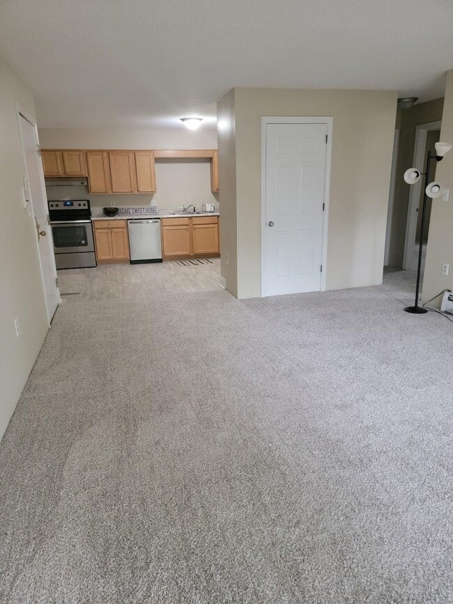 Photo - 3 Autumn Leaf Dr Unit 14