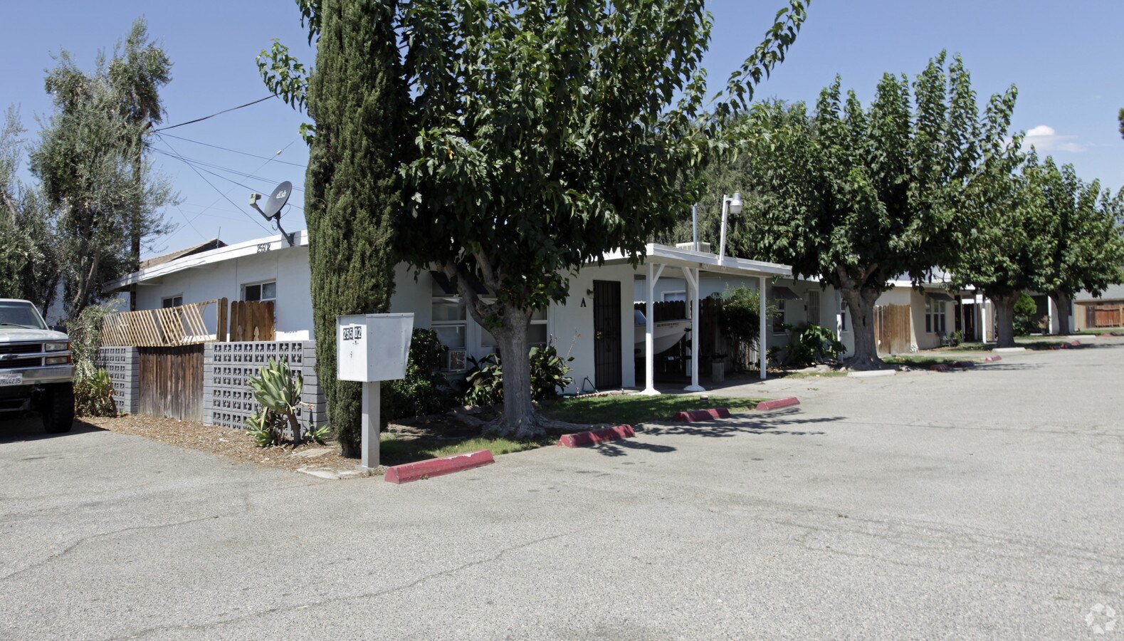 Photo - 25502 5th St