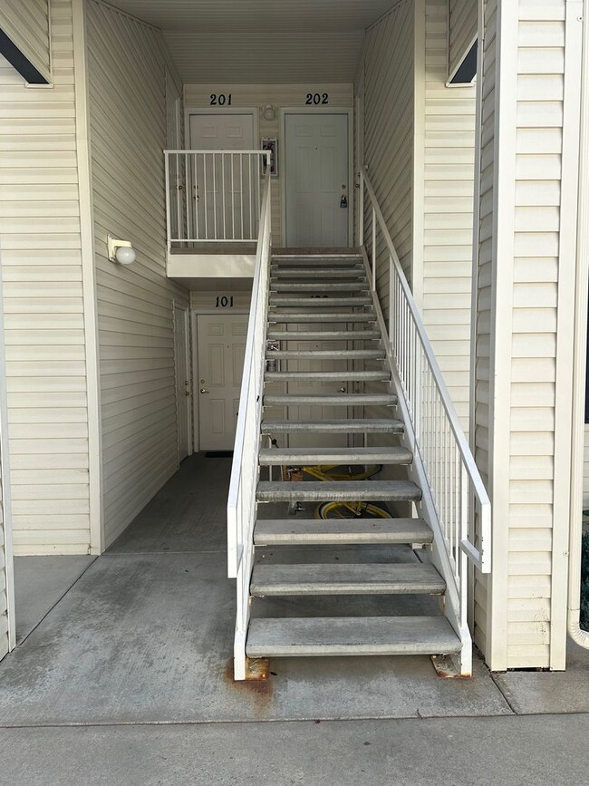 Photo - Avenger Lane Unidad 101