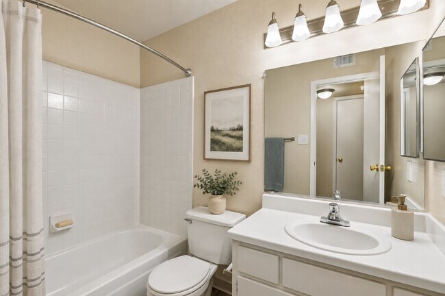 The Greens at Westgate Apartment Homes
