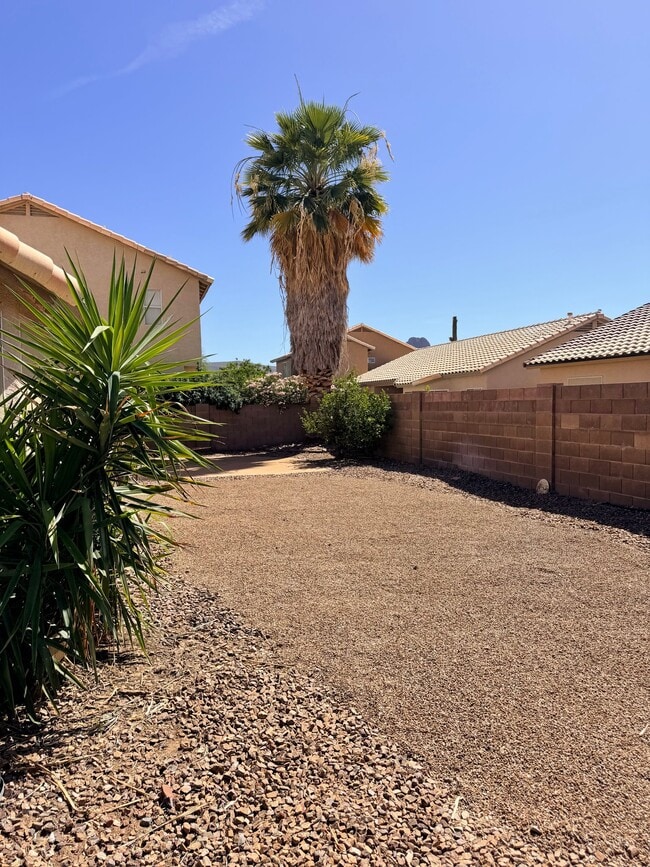Photo - 9005 N Lawndale Dr