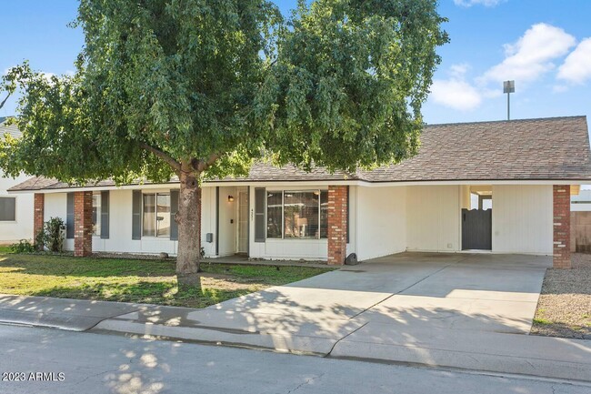 Building Photo - 4331 W Dailey St Rental