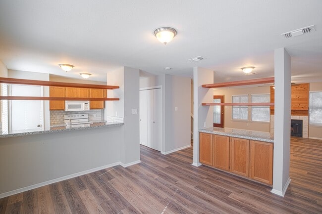 Photo - 78 Cokeberry Ct