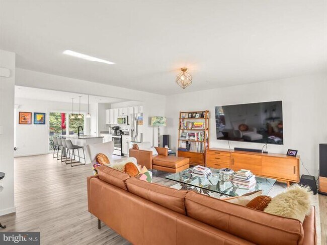 Photo - 4341 Forbes Dr