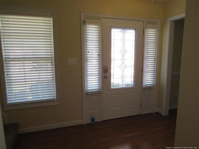 Photo - 270 Hayden Ln