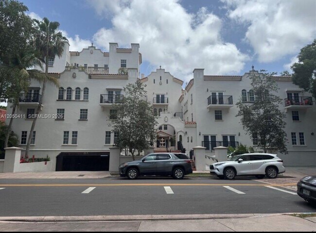 Photo - 323 Navarre Ave Unit 203