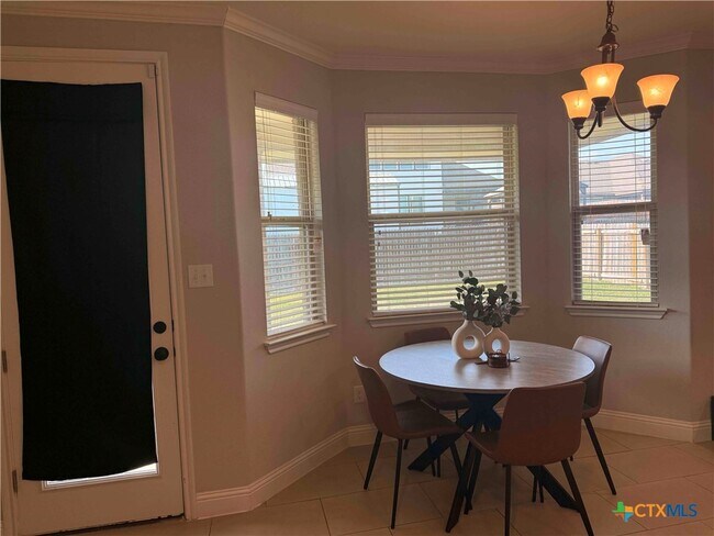 Photo - 6213 Morganite Ln