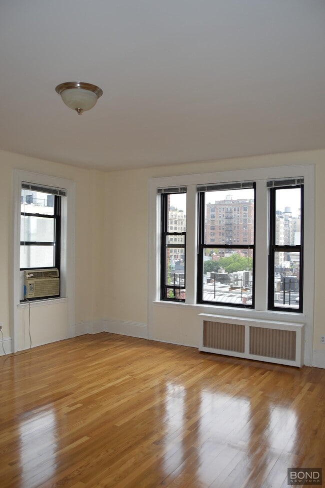 Photo - 200 Riverside Dr Apartment Unit 5E