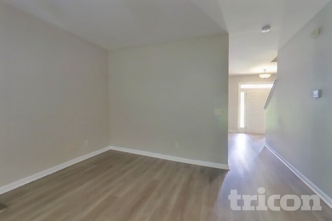Photo - 155 Hickory Hills Dr
