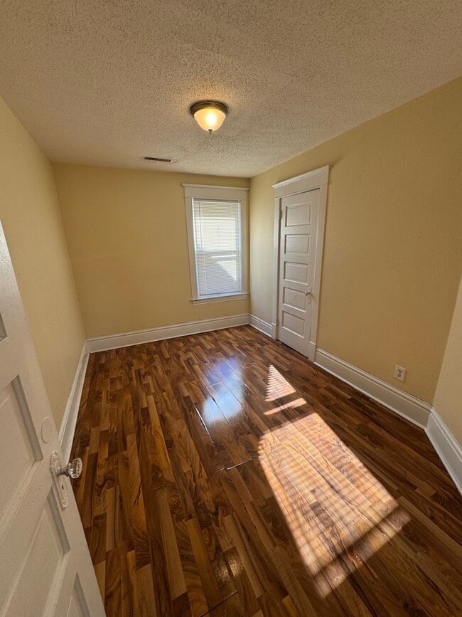 Photo - 1704 S 4th St Unidad 1704-2