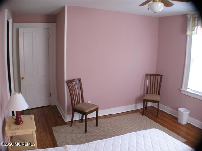 Photo - 642 Morford Ave