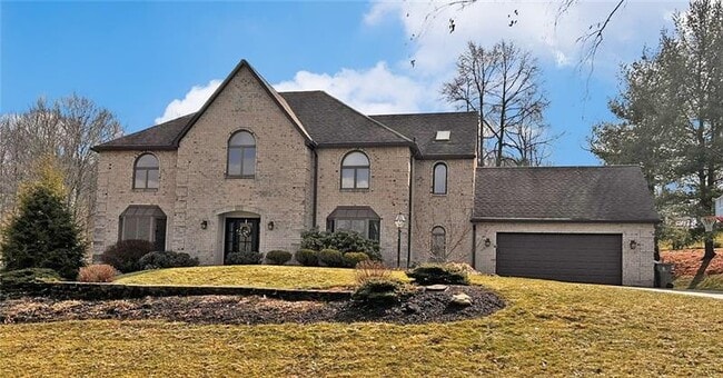 Photo - 120 Marlboro Dr