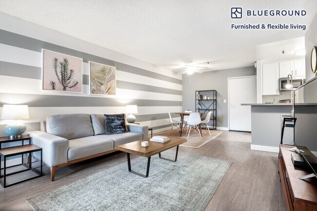 Photo - 1600 Taft Ave Unit FL5-ID32