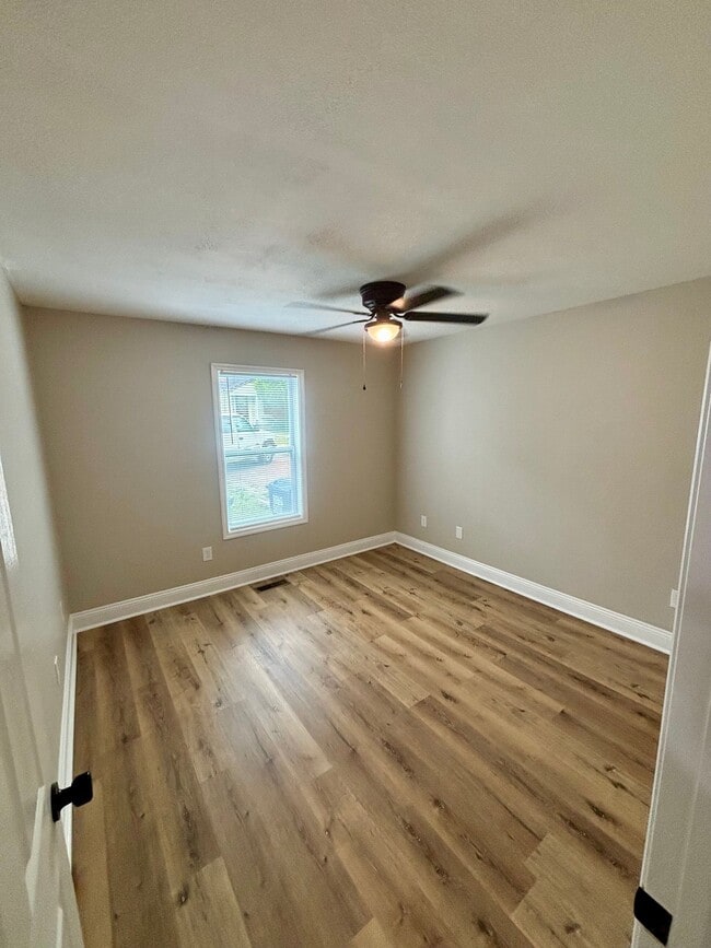 Photo - 2207 Swanson Ct NW