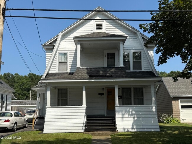 Building Photo - 39 Saratoga Blvd Rental
