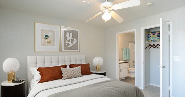 Photo - Sedona at Lone Mountain Apartments