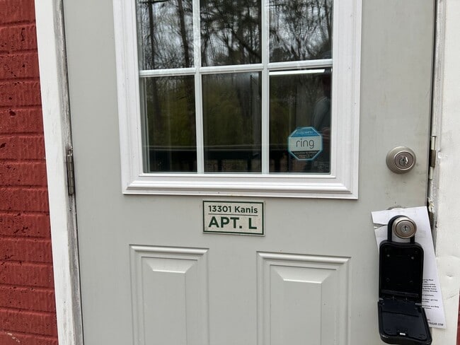 Photo - 13301 Kanis Rd