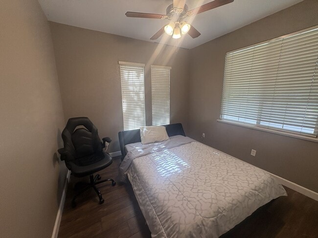 Photo - 9745 W Taron Dr