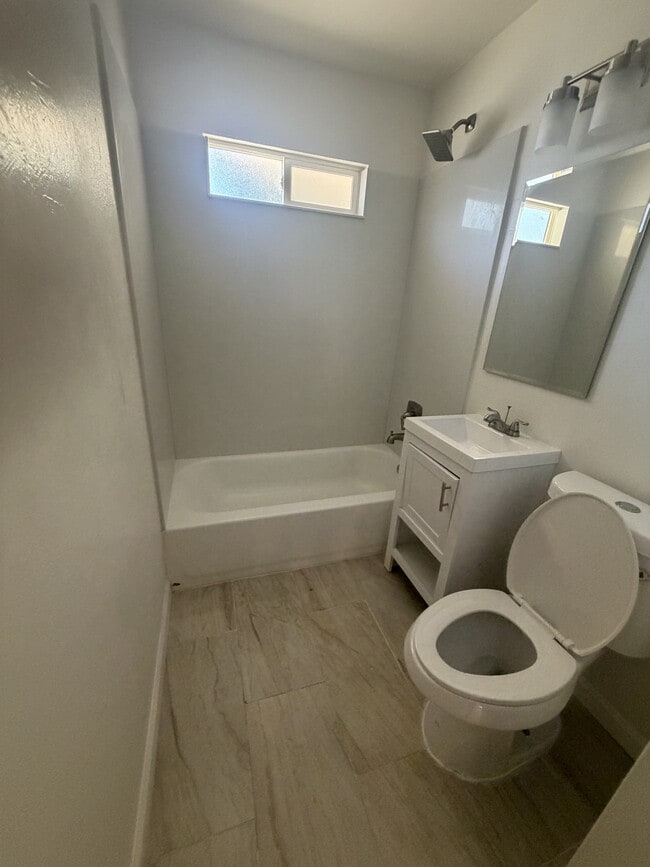Photo - 101 Lindley Dr