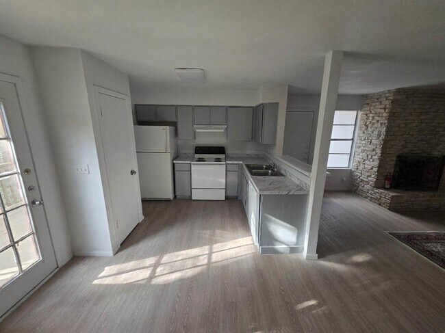 Photo - 4301 Acropolis Ct