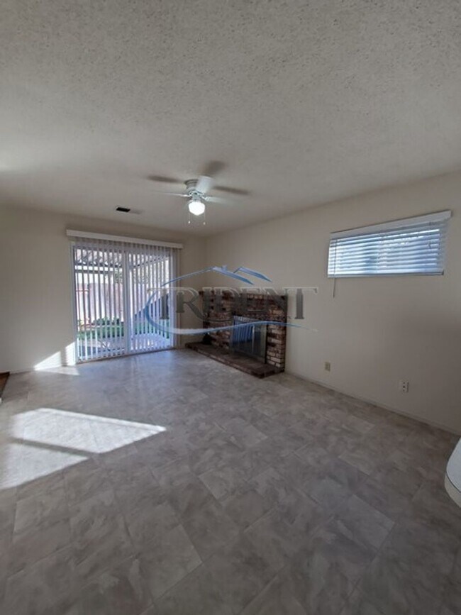 Photo - This is a cute 4 bedroom, 2 bath house in an established Woodland community