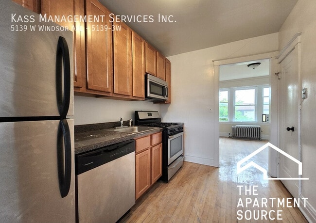 Building Photo - 5139 W Windsor Ave Unit 2W