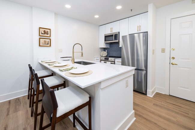 Isla grande - Clairmont Crest - 55+ Active Adult