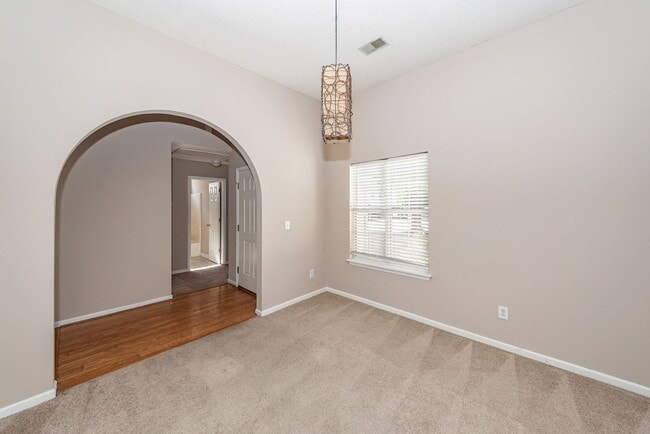 Photo - 3 Bedroom, 2 Bathroom Home in Whitehall - ...