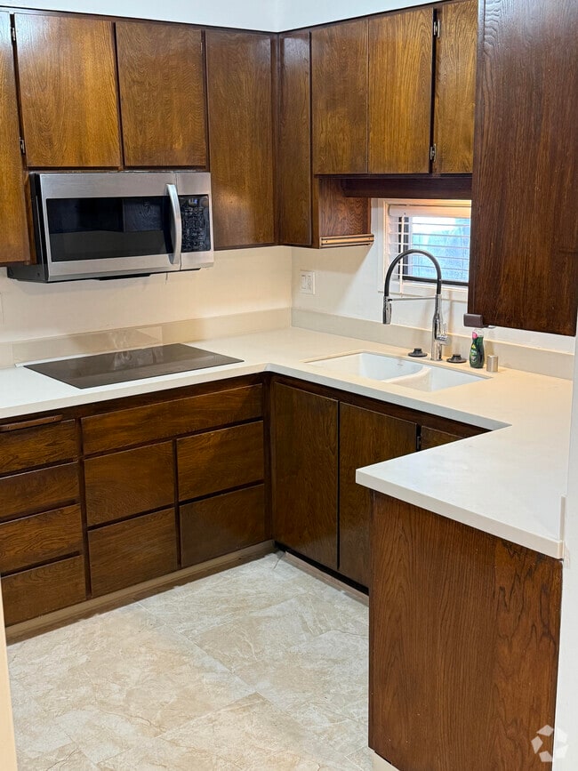 Building Photo - 2130 Vallecitos Unit 145 Rental
