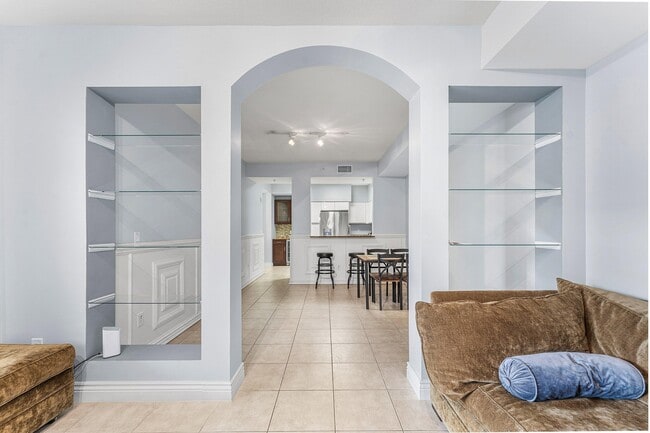 Photo - 233 S Federal Hwy Unit 308