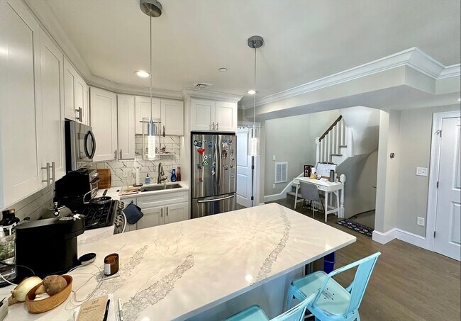 Photo - 79 Cottage St Unidad 3