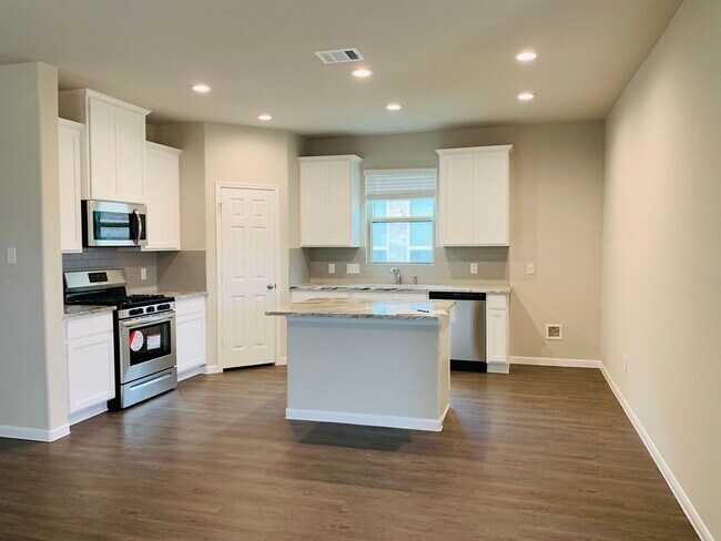 Photo - 17727 Chartertree Ln