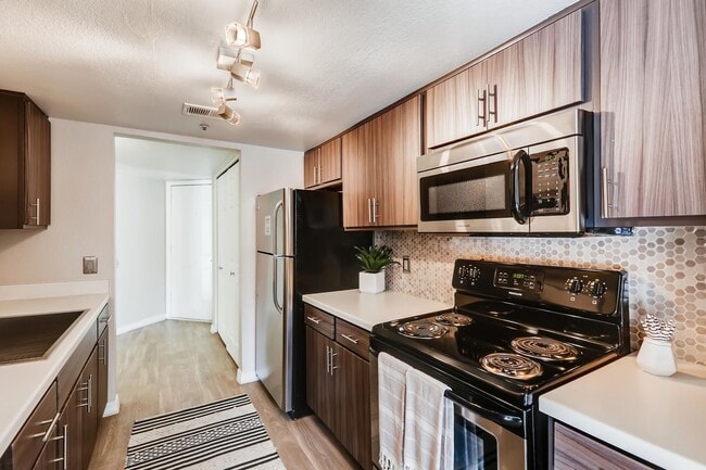 Chazal Scottsdale apartments — community photo