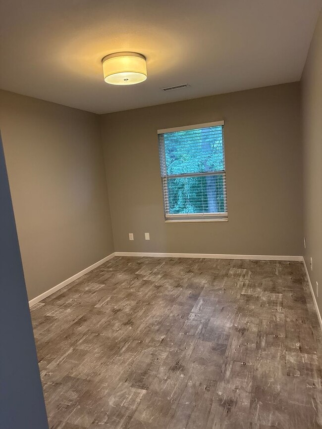 Photo - 1051 Minns Dr Unit 1051-2