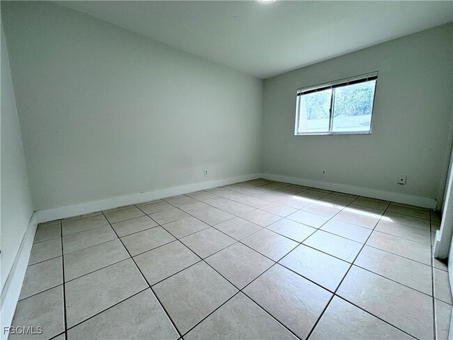 Photo - 4265 Desoto Ave Unit B