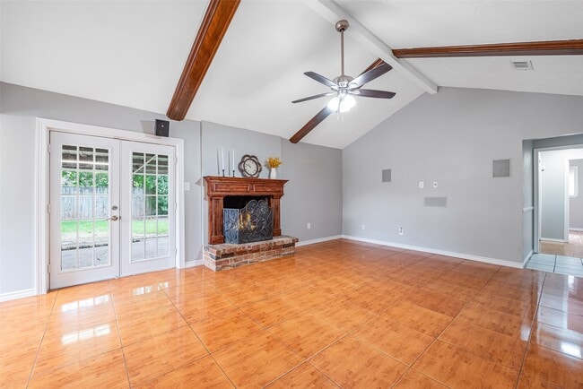Photo - 239 Blackwater Ln