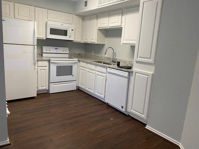 Photo - 2311 Balsam Dr Unit H103