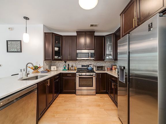 Photo - 443 2nd St Unit 310