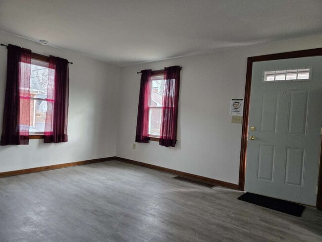 Photo - Small in Size, Big on Charm – Updated 1 Bed Home on East Oberlin!