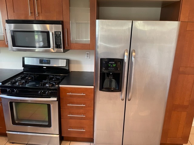 Photo - 907 West St Unit 1