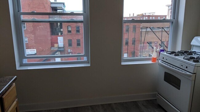 Photo - 819 Elm St Unit 12