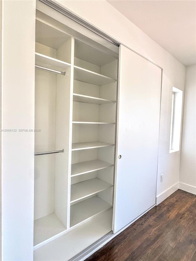 Photo - 7325 Byron Ave Unit 3