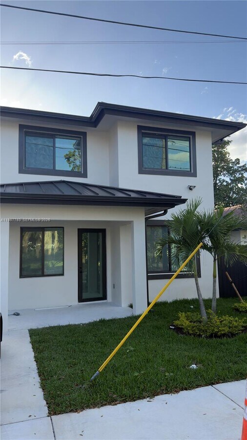 Photo - 102 SW 102nd Pl